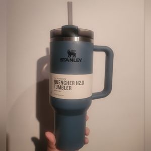Stanley 40oz Blue Spruce